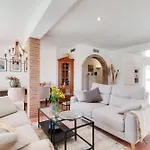 Costabella Villa *